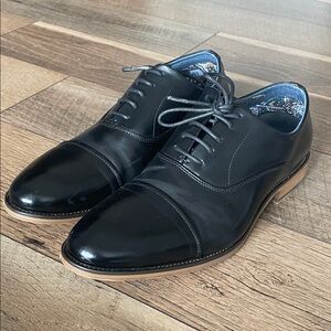 Elegant Black Leather Oxfords with Tan Sole